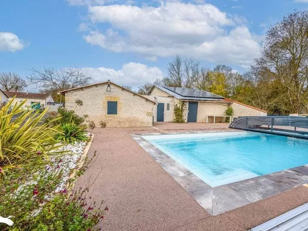 Maison 8 pièces 190 m²