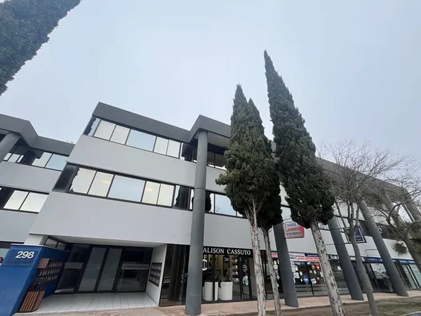 Local commercial Aix En Provence 60 m2