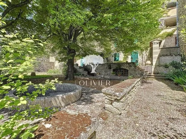 Maison 194 m²