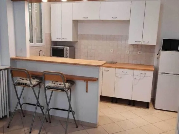 Beau studio 22m² meublé
