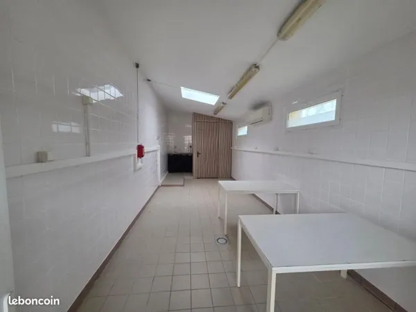 Bureau 26 m²