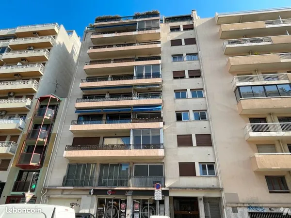 Appartement 2 pièces 79 m²