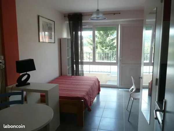 STUDIO MEUBLE, calme, vue, Parking