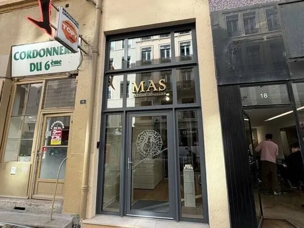 Local commercial 48 m²