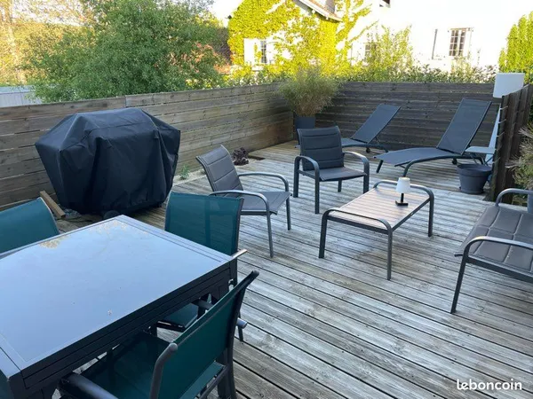 Maison F5 dans ferme rénovée Vellefaux