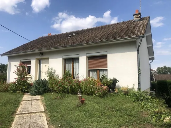 Pavillon plain-pied avec locataire