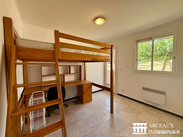 Studio 1 pièce 20 m²