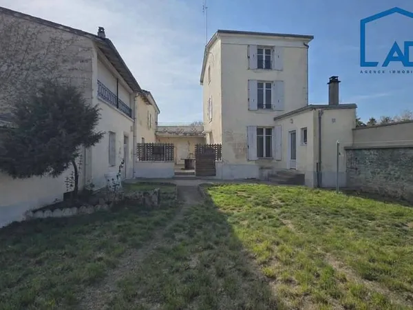 Maison 9 pièces 96 m²