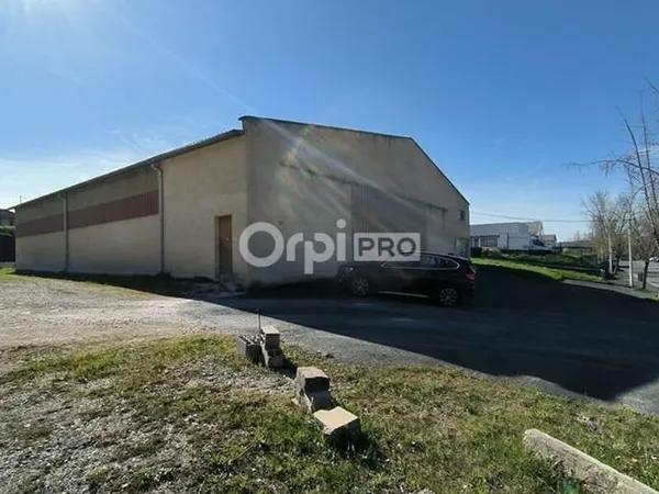 Local d'activité 650 m²