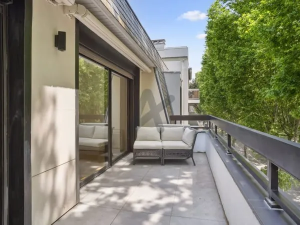 Appartement 5 pièces 130 m²