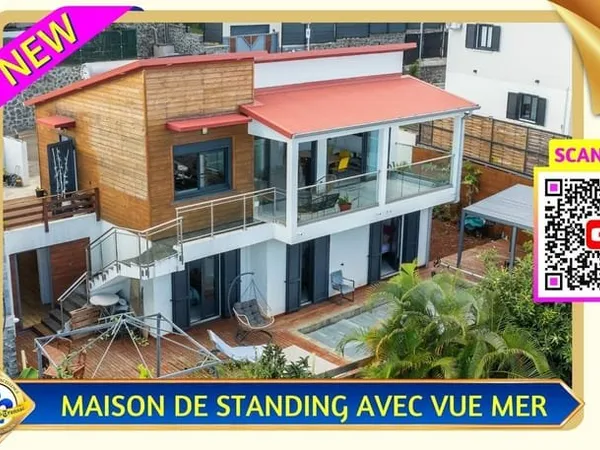 MAISON DE STANDING AVEC PISCINE À LA POSSESSION