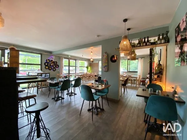 Local commercial 90 m²