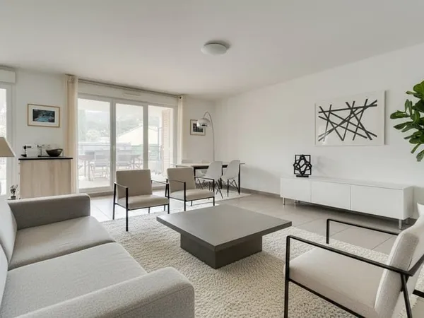 À vendre T4 avec terrasses et garage Secteur Cabot (1300
