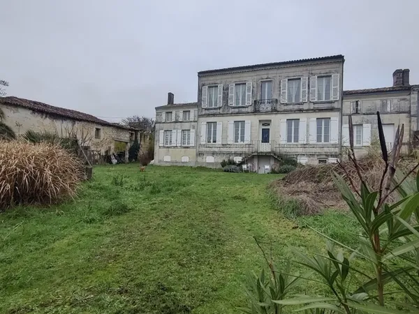 MAISON DE CARACTERE 5 CHAMBRES