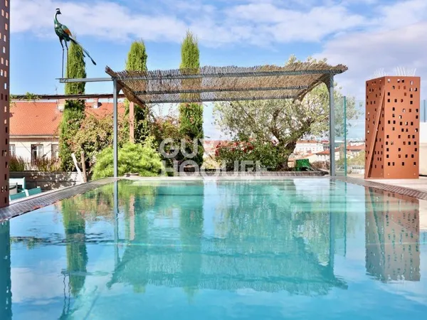 Rooftop- toit terrasse avec piscine et garage en sous sol