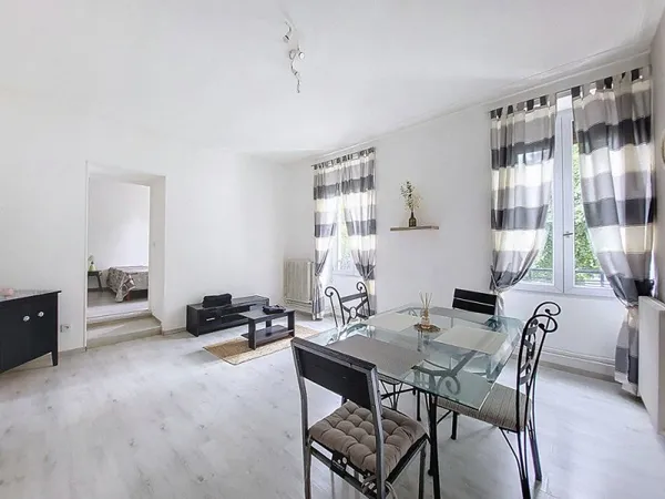 QUARTIER GARE - 2 PIECES DUPLEX INDÉPENDANT