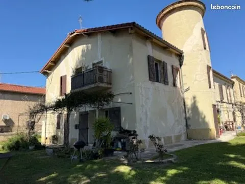 Atypique T2/3 dans bastide 9ème