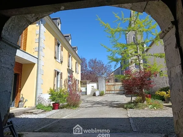 Maison de maître - 247m² - Montaut
