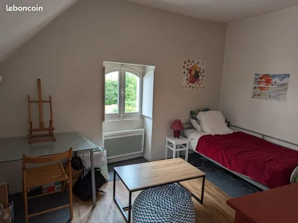 Location studio meublé très calme, Mellinet
