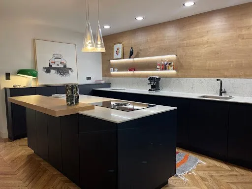 Appartement 5 pièces 210 m²