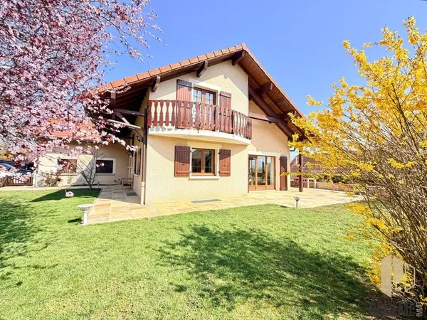 Maison individuelle T7 THOIRY