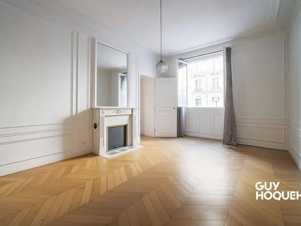 Bureaux 2 pièces 66 m²