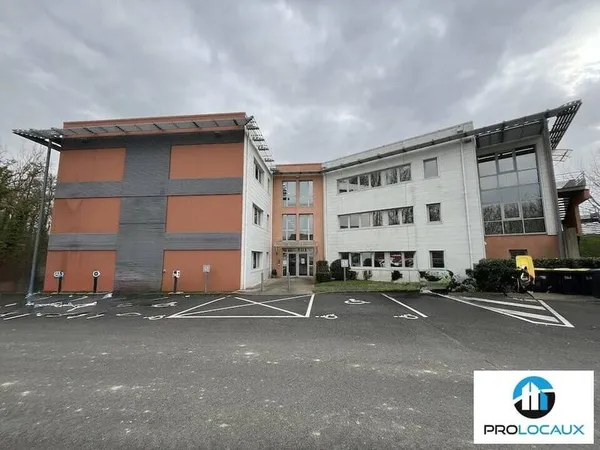 Bureaux 480 m²