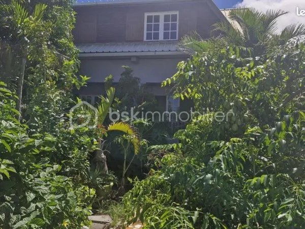 Maison 8 pièces 188 m²