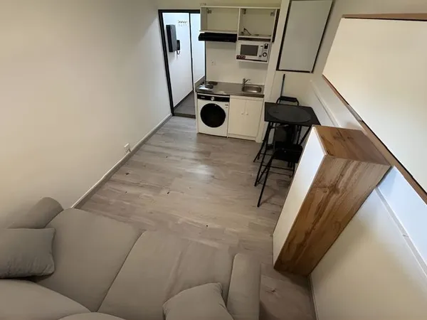 STUDIO MEUBLE QUARTIER GARE