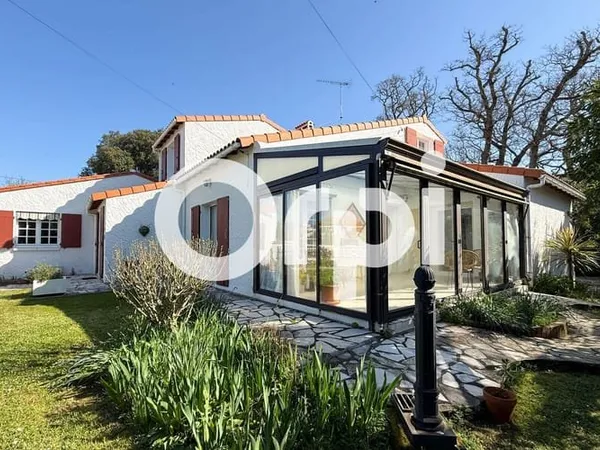 Maison 6 pièces 145 m²