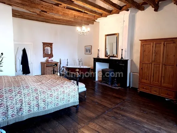 ✨ Charmante maison en pierre au coeur d'un village vivant ✨