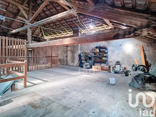 Maison 18 pièces 370 m²