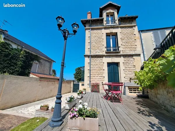 Maison 5 pièces 100 m²