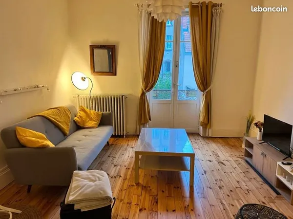 À vendre - Appartement meublé 2 pièces - Quartier Marché Couvert, Vichy