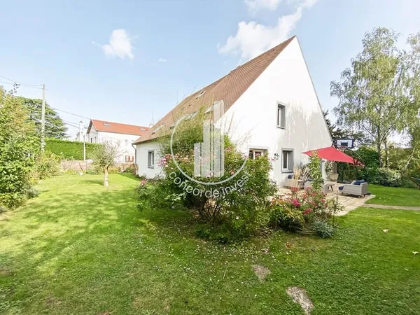 Belle maison familiale à Bougival