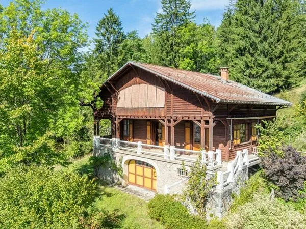 Chalet 8 pièces 217 m²