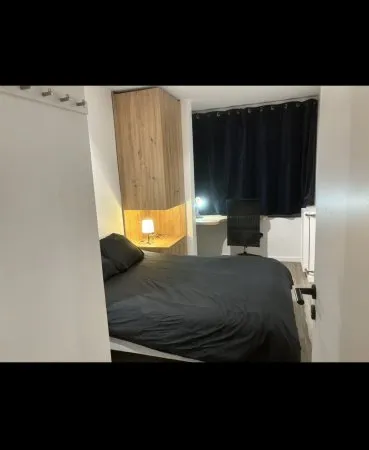 Propose appartement en colocation - 12m²