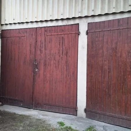 GARAGE 18m² - GIVORS VILLE