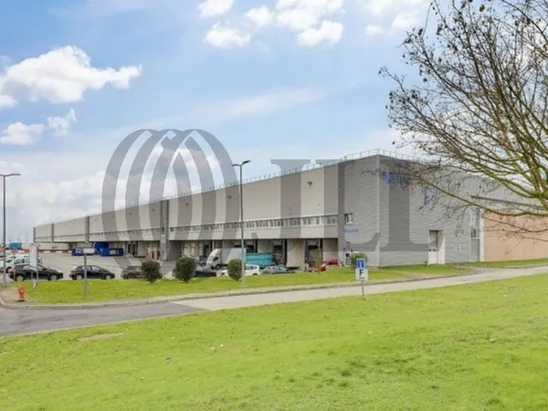 Entrepôt 11979 m²