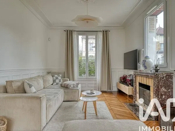 Demeure 8 pièces 180 m²