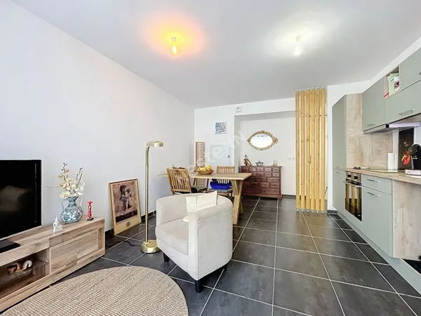 Appartement à Sanary Sur Mer de 2 pièces de 38.88 m² en rez d...