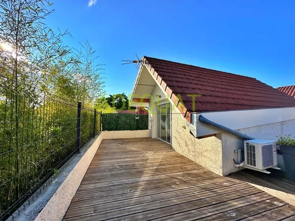 Bourgoin-Jallieu appartement T1 avec terrasse