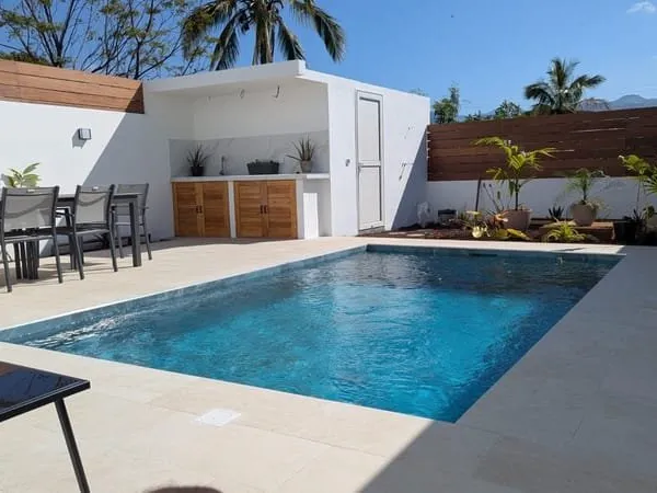 ? Exclusivité : Villa F5 de Standing Ligne Paradis, Sain