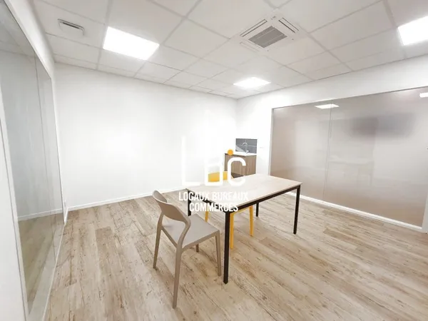 Local professionnel 19 m²
