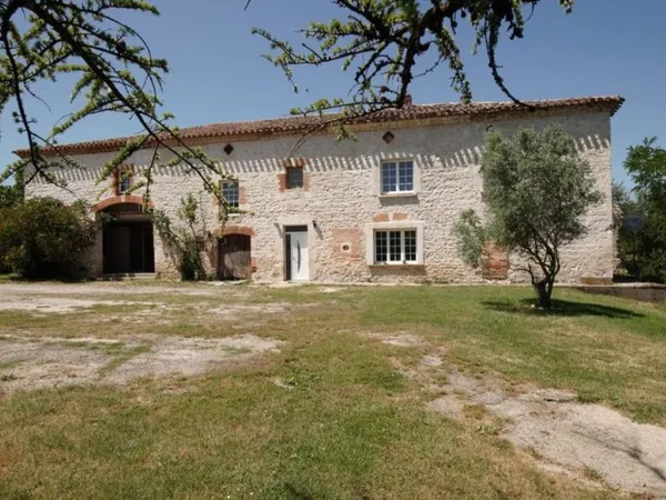 Maison 7 pièces 265 m²
