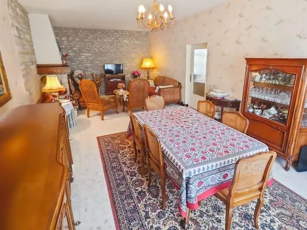 Maison 5 pièces 158 m²