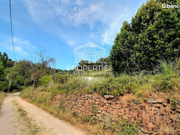 Terrain 875 m² BORMES LES MIMOSAS