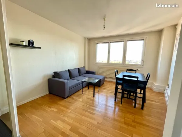 Colocation grand appartement
