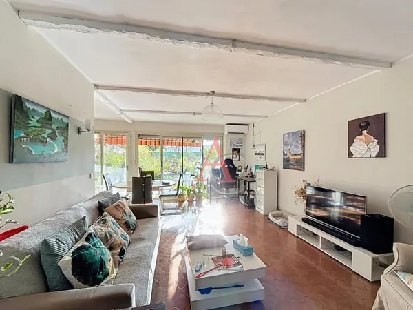 Cagnes sur Mer, 2 pièces 71 m², jardin 93 m², garage