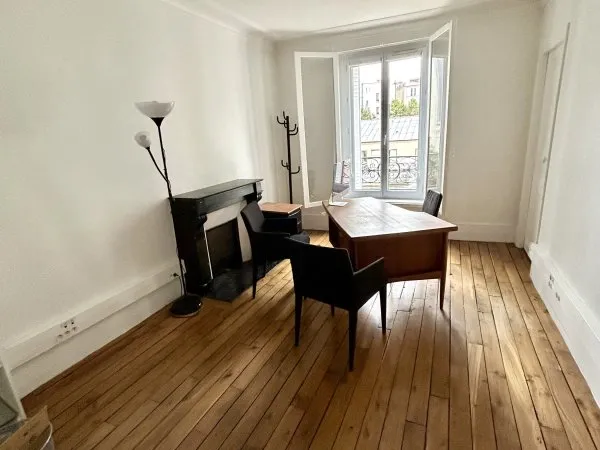 Loue bureau 15m²